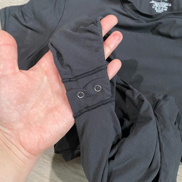 Women’s Skims Black Essental Bodysuit Seamless Short Sleeve Blouse - Picture 4 of 5